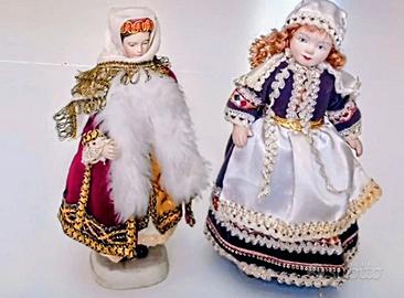 Bambole in porcellana souvenir 