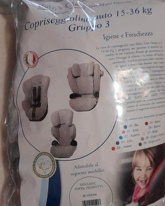 copriseggiolino auto grigio