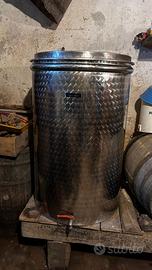 Botte in acciaio inox 300 litri