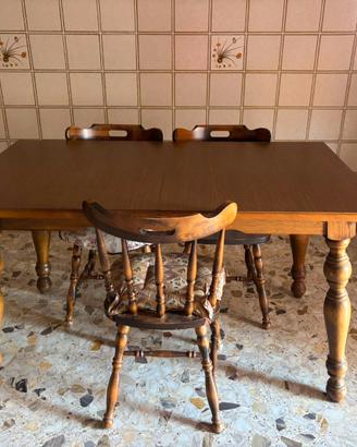 Cucina in legno massello