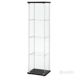 Vetrina Detolf Ikea Colore Nero