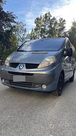 Renault trafic 8 posti