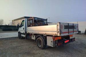 Iveco Daily 60c15 ribaltabile gru fassi