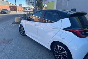 Toyota yaris 05/2022