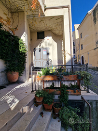 Eboli - Locale commerciale ristrutturato