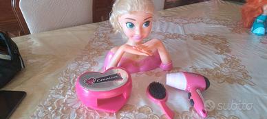 Bambola con accessori funzionanti