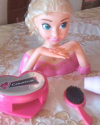Bambola con accessori funzionanti