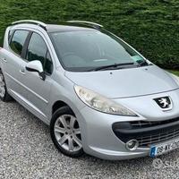 Peugeot 207 berlina e sw anno 2010 RICAMBI
