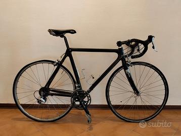 BICI CORSA TELAIO CARBONIO