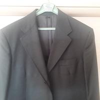 Completo uomo giacca e pantalone.