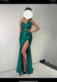 Abito 18 esimo, ceninomie, verde bottiglia