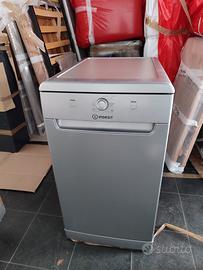 lavastoviglie Indesit cm 45 
