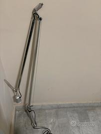 Lampada da tavolo artemide tolomeo