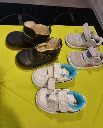 scarpe e vestiti bimbo