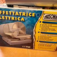 Affettatrice elettrica Ausonia