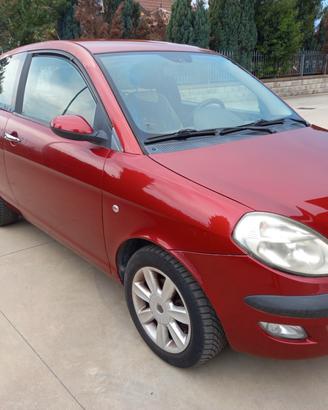 Lancia Ypsilon 1.4 16V Argento