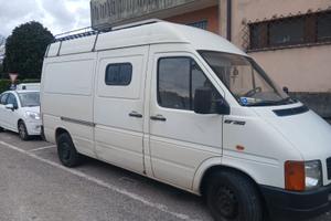 🚐 **VW LT 35 Camperizzato – pronto a partir