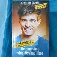 Un ennesimo stupidissimo libro Leonardo Decarli 
