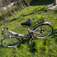 Bicicletta ragazza
