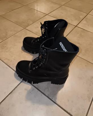 Patrizia Pepe stivaletto biker stringato nero