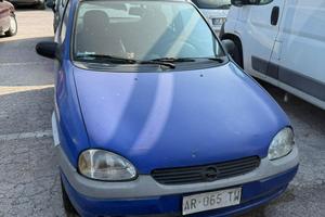 Opel Corsa del 98 benzina