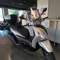 Piaggio Beverly 400
