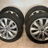 Cerchi e gomme invernali Seat Ateca 215/55 r17