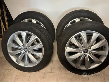 Cerchi e gomme invernali Seat Ateca 215/55 r17