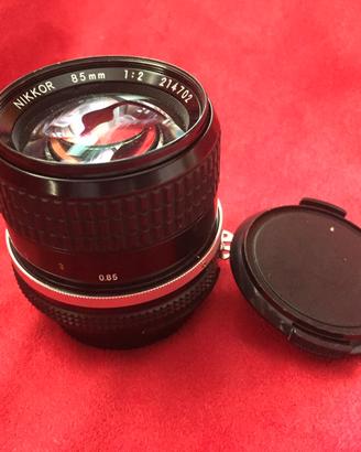 Nikon Nikkor 85mm f/2,0 AI