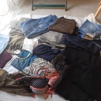 Lotto abbigliamento uomo/donna 