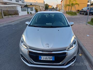Peugeot 208 1,2L 