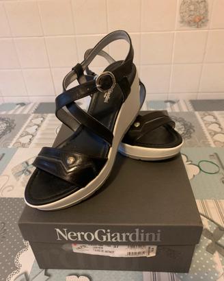 Sandali NeroGiardini in pelle n. 37 - come nuovi