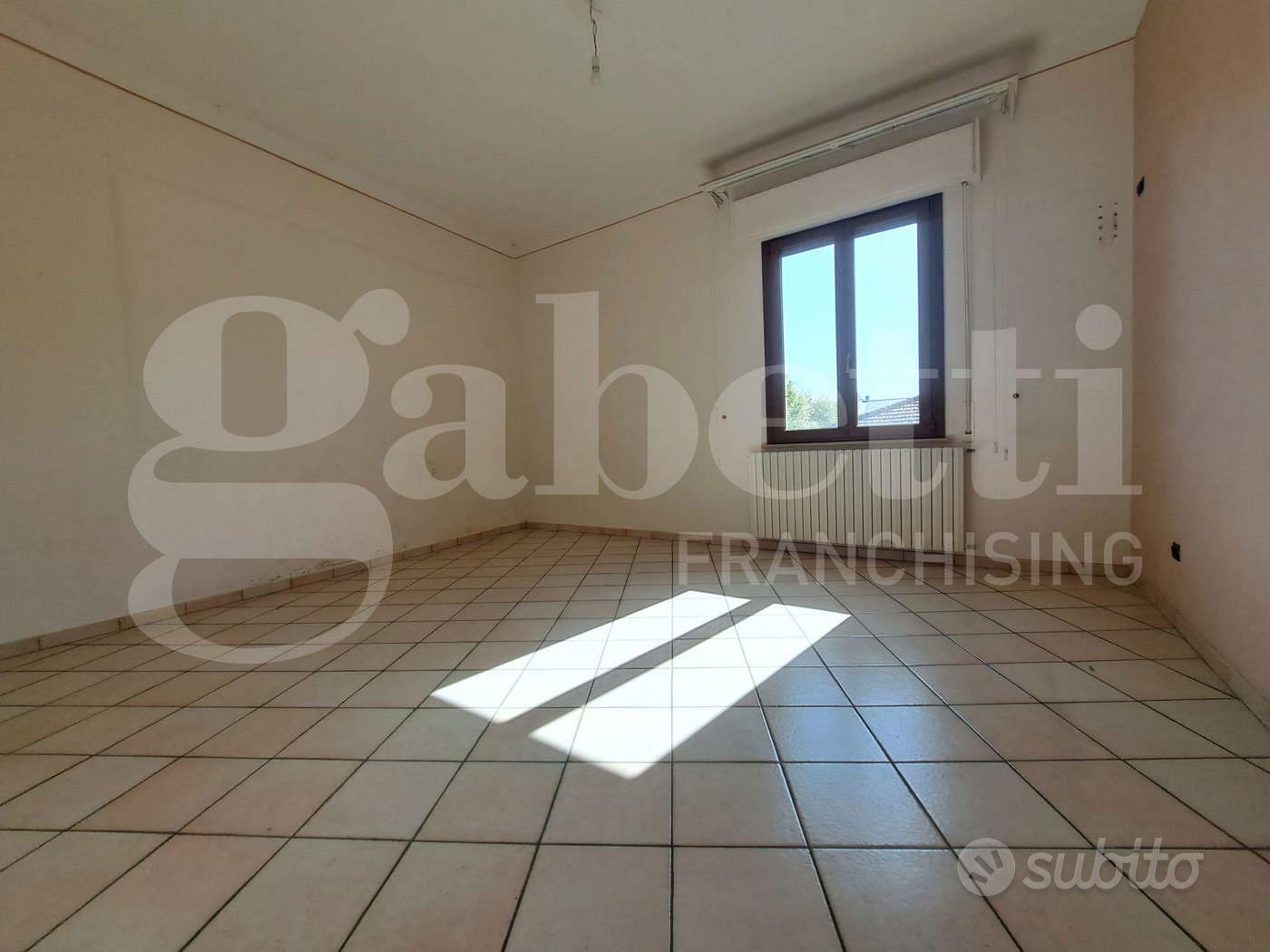 Apartment in Pontedera, Bellaria, Romito - Altro
