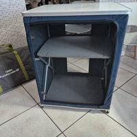 mobiletto per campeggio