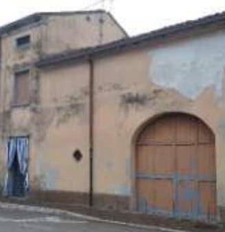 Immobile in asta di 368 m² con 4 locali a Mariana 