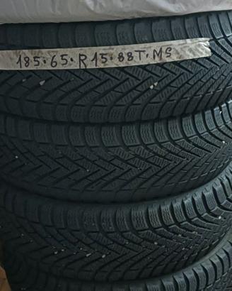 Gomme 185/65/15 cinturato invernali