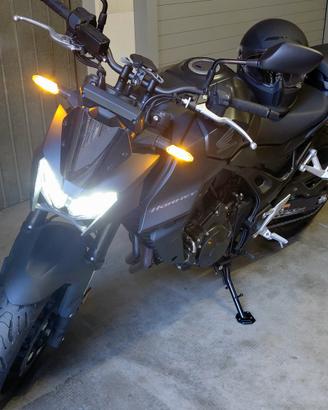 HONDA HORNET CB 750 BLACK 2026