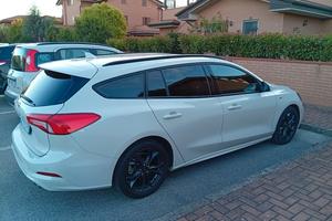 Ford focus 1.0 125 cv ecoboost