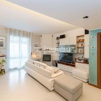 TRE LOC CON TERRAZO DI 70MQ - BASSE SPESE !