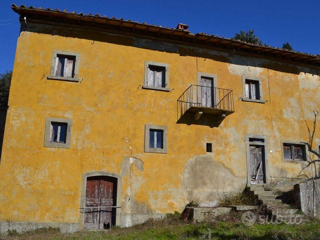 Rustico / Casale di 390 m² con più di 5 locali e b - Vista 5
