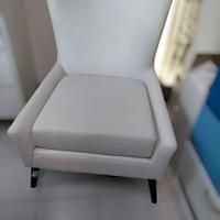 Poltrona bianca nuova "Alterego"