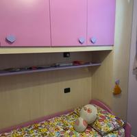 Stanza per bambina a ponte