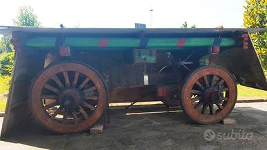 Carro in legno antico