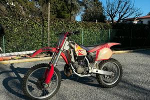cr 125 1995