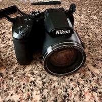 Macchina fotografica nikon coolpixB500