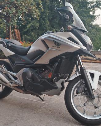 Honda NC750X DCT 