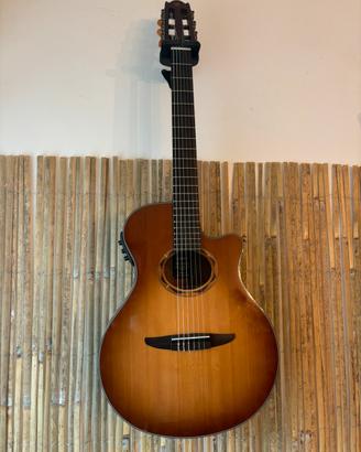 Chitarra elettrificata Yahmaha NTX 700