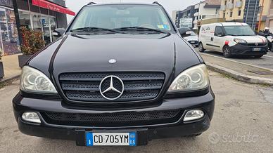 Mercedes-benz ML 270 turbodiesel cat CDI