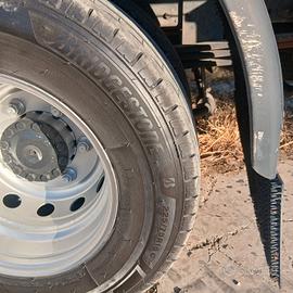 gomme camion