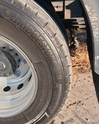 gomme camion